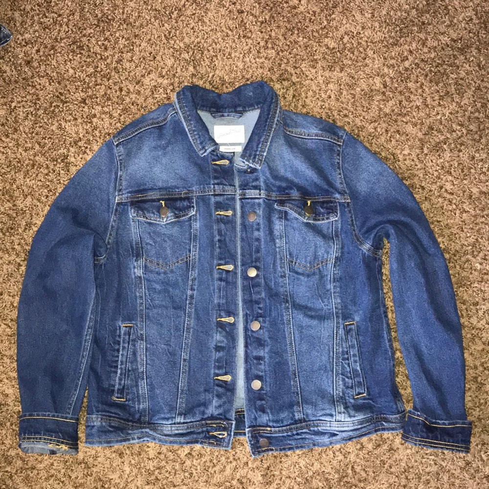 Oversized jean jacket